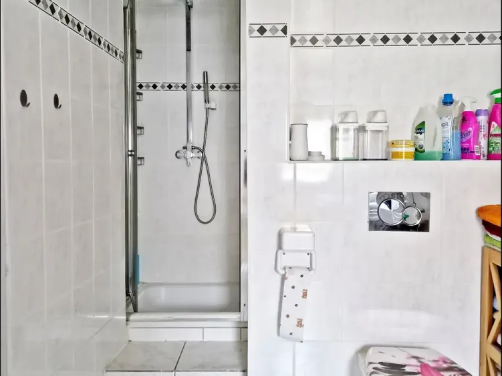 Zuhause mit vier Zimmern in Nürnberg