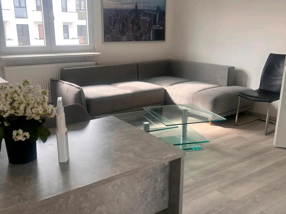 Möblierte 2-Zimmer-Wohnung in Frankfurt-Nied