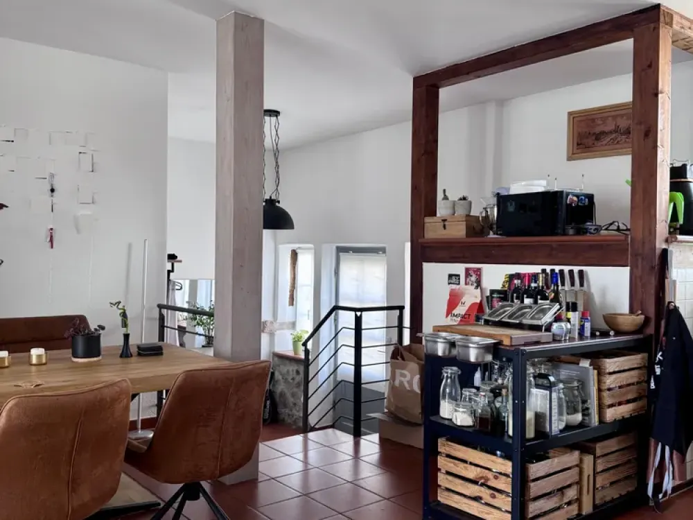 3-Zimmer-Maisonettewohnung in denkmalgeschütztem Hofgut in Ober-Erlenbach | ca. 110 m²