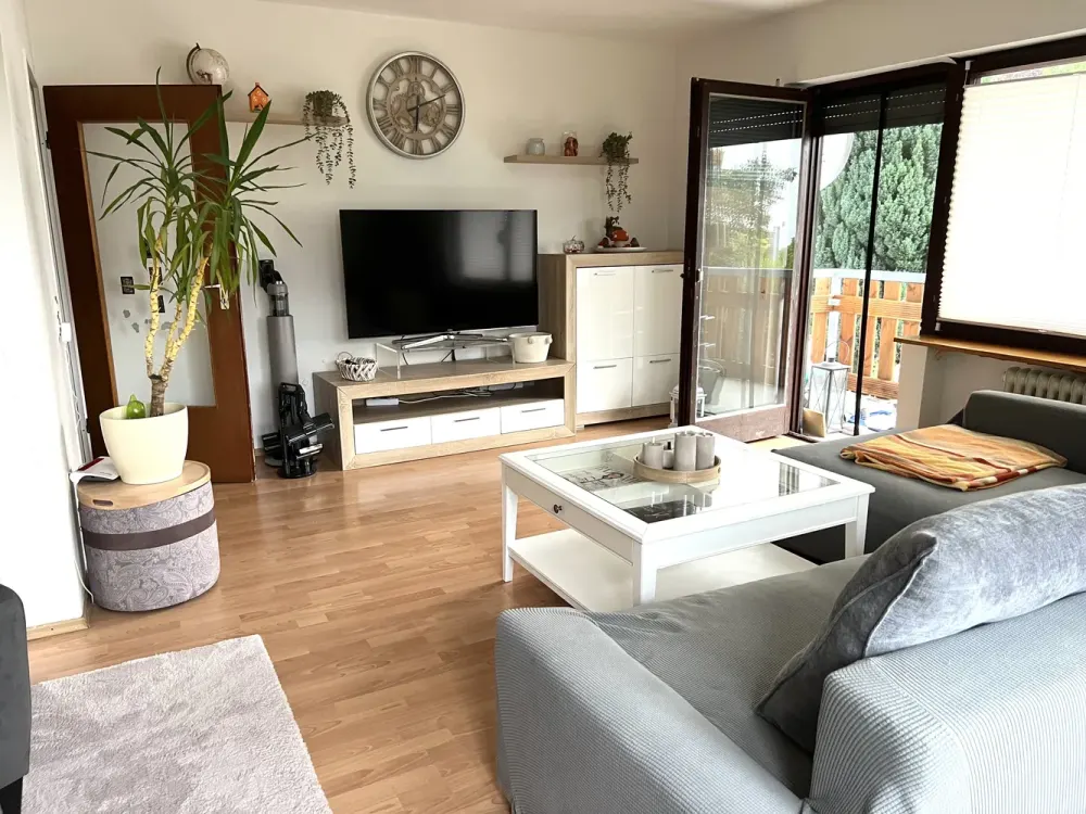 Helle 3-Zimmer Wohnung mit Balkon in ruhiger Lage