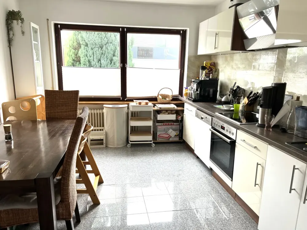 Helle 3-Zimmer Wohnung mit Balkon in ruhiger Lage