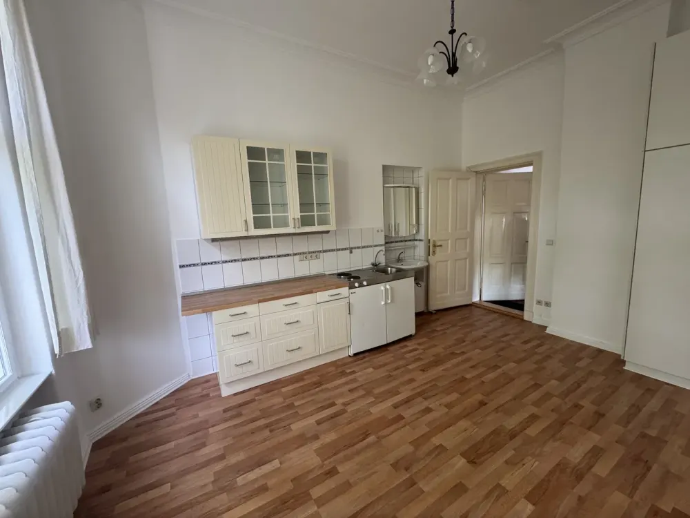 Möbliertes Zimmer in repräsentativer Stadtvilla in Lichterfelde