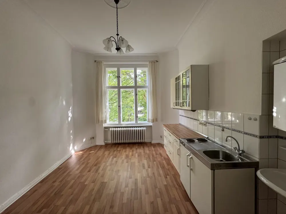 Möbliertes Zimmer in repräsentativer Stadtvilla in Lichterfelde