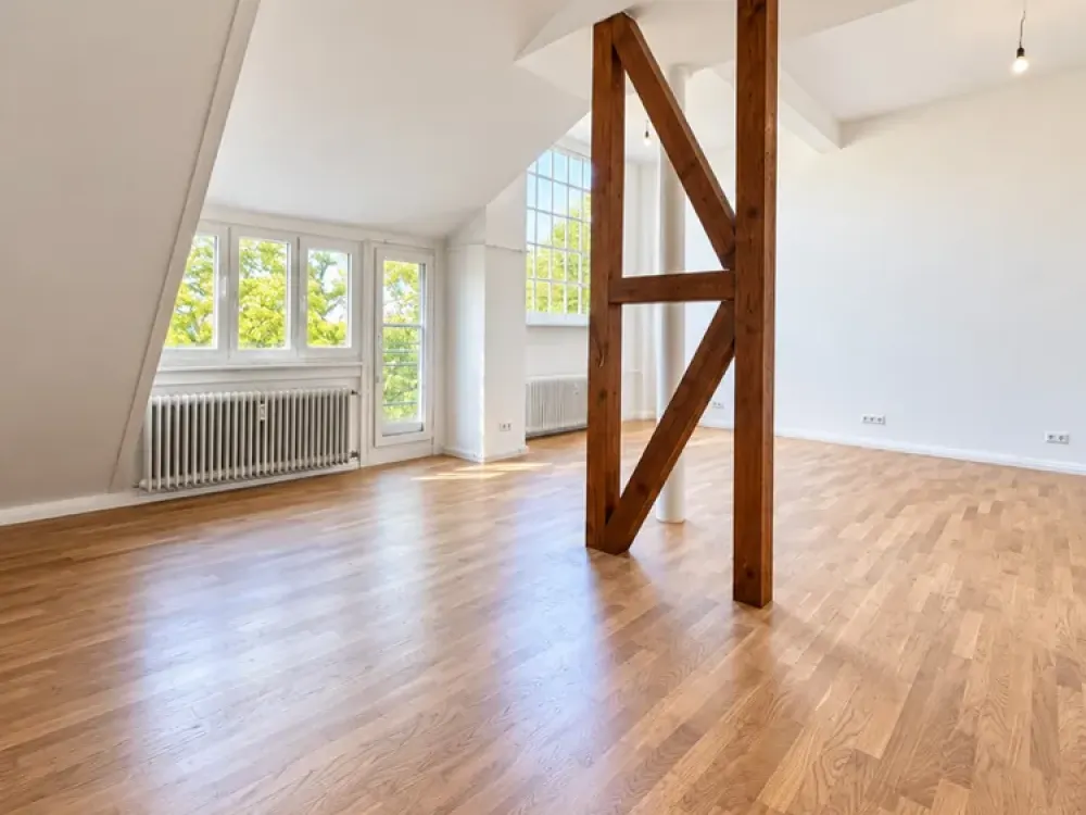 Attic Apartment in a Historic Building in a Central Location of Karlsruhe