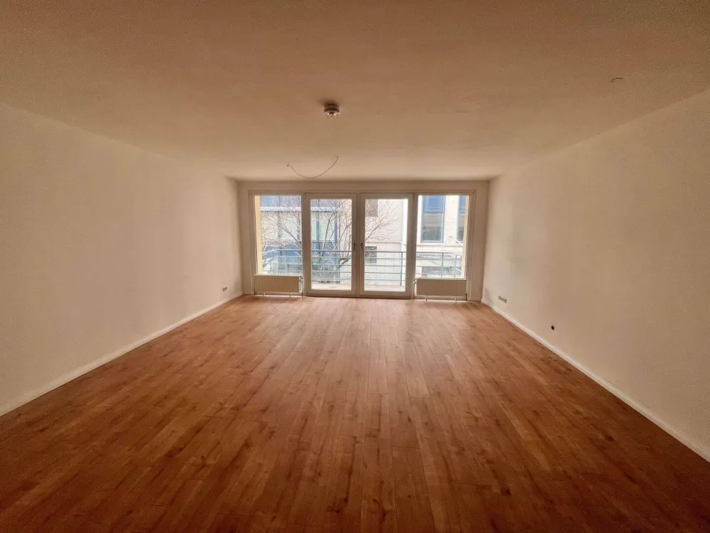 Schicke Wohnung in zentrumsnaher Lage mit Balkon!