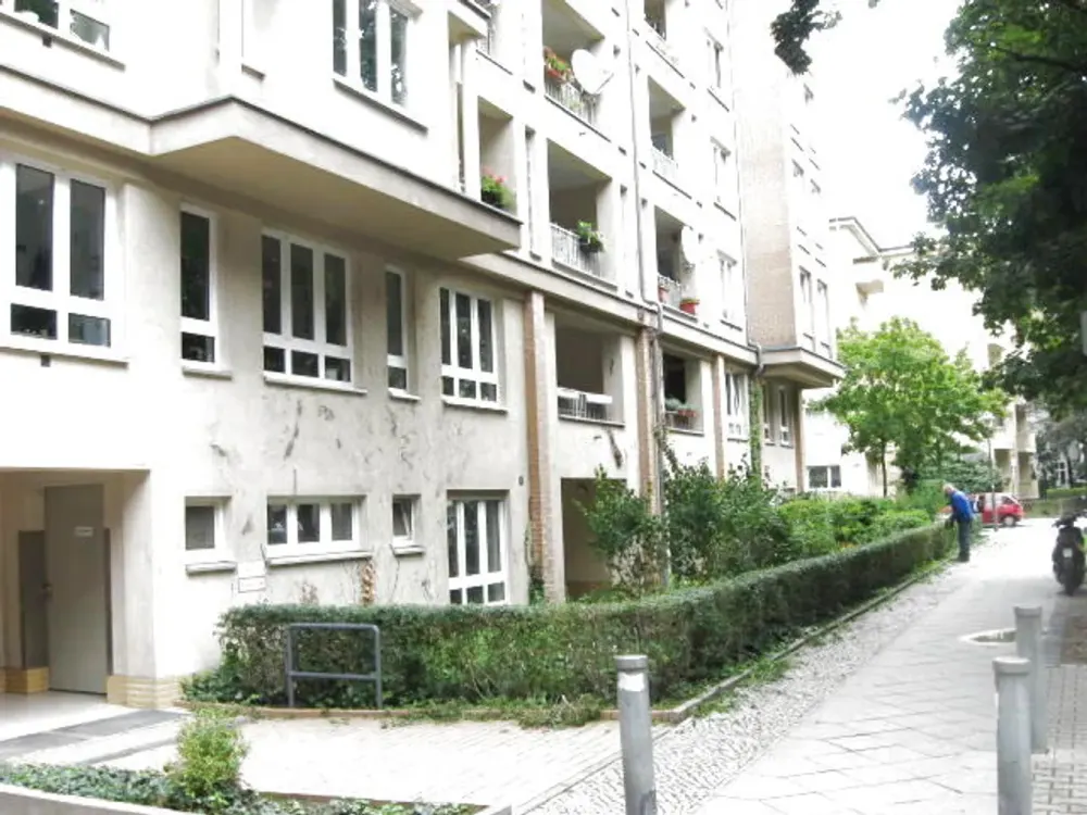 2-Zimmer am Lauenburger Platz mit Balkon