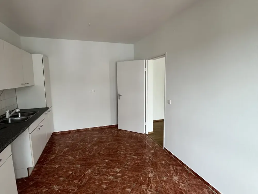 2-Zimmer am Lauenburger Platz mit Balkon