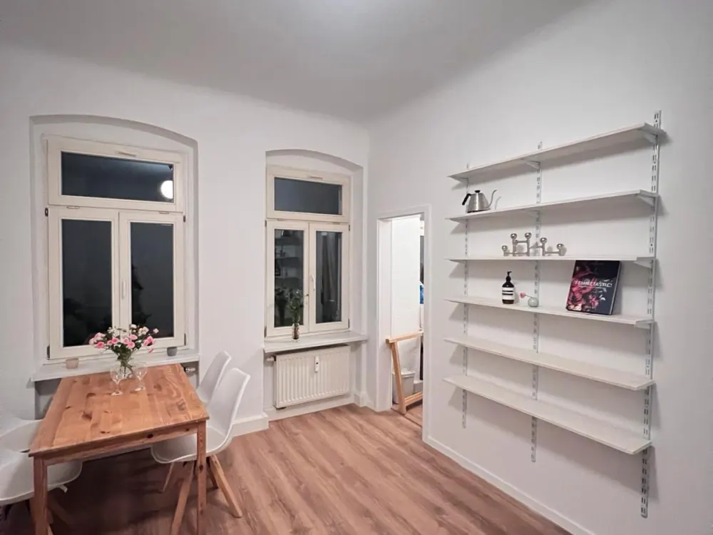 Frisch renovierte, hochwertig möblierte 2-Zimmer-Whg in Leipzig