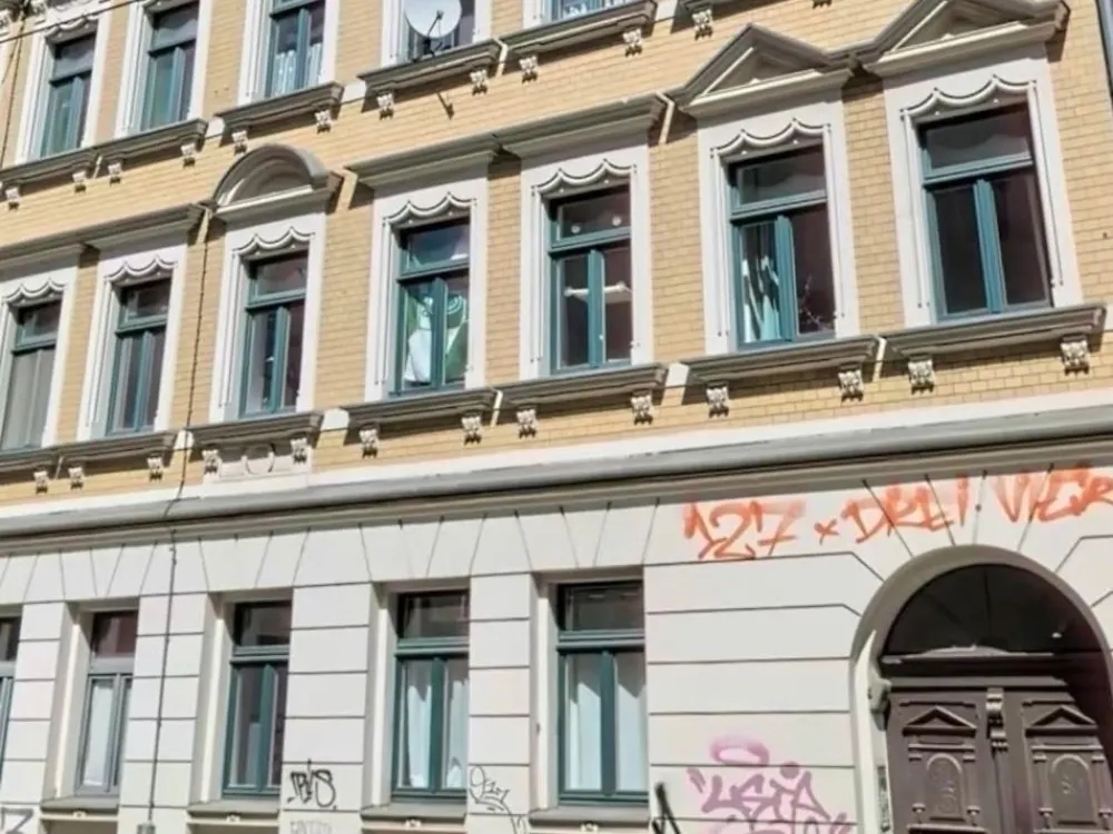 Frisch renovierte, hochwertig möblierte 2-Zimmer-Whg in Leipzig