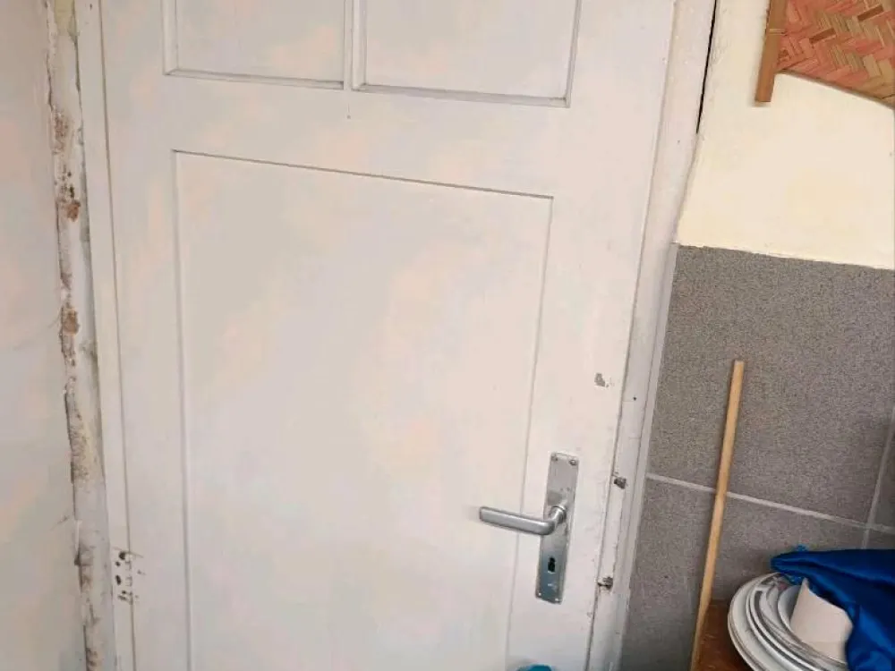 1 Zimmer ohne Küche dusche Toilette Heizung warm Wasser warm