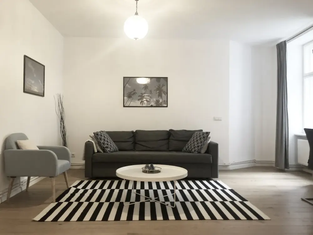 Fully furnished, spacious 2 room apartment for rent in Wedding