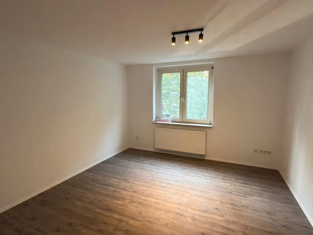 Modern renovierte 2-Zimmer-Wohnung - sofort verfügbar