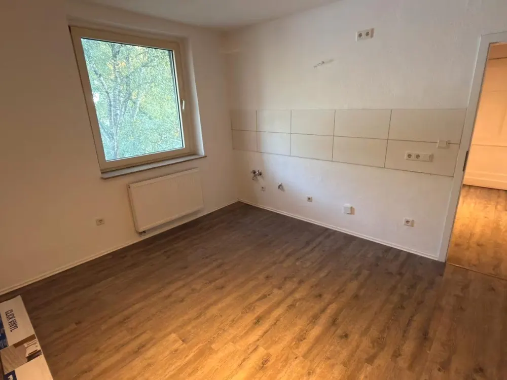 Modern renovierte 2-Zimmer-Wohnung - sofort verfügbar