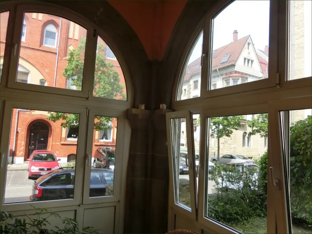 Altbauflair für neue Mieter mit jungen Ideen