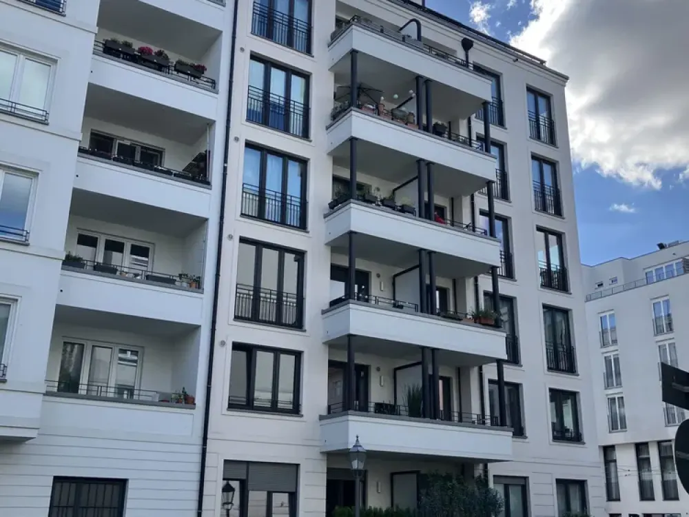 Wunderschöne 2-Zimmer Neubau-Wohnung im Dachgeschoss mit 2 Dachterrassen