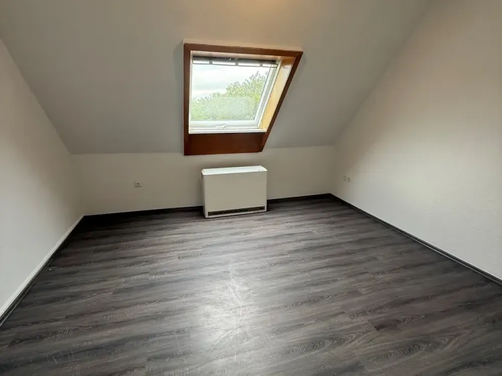 Gemütliche Dachgeschoss-Wohnung mit besonderem Charme