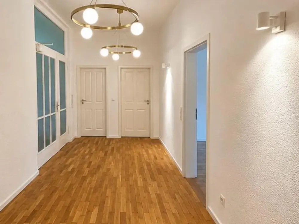 Helle, moderne Etagenwohnung frisch saniert in Top-Lage Stuttgart Innenstadt