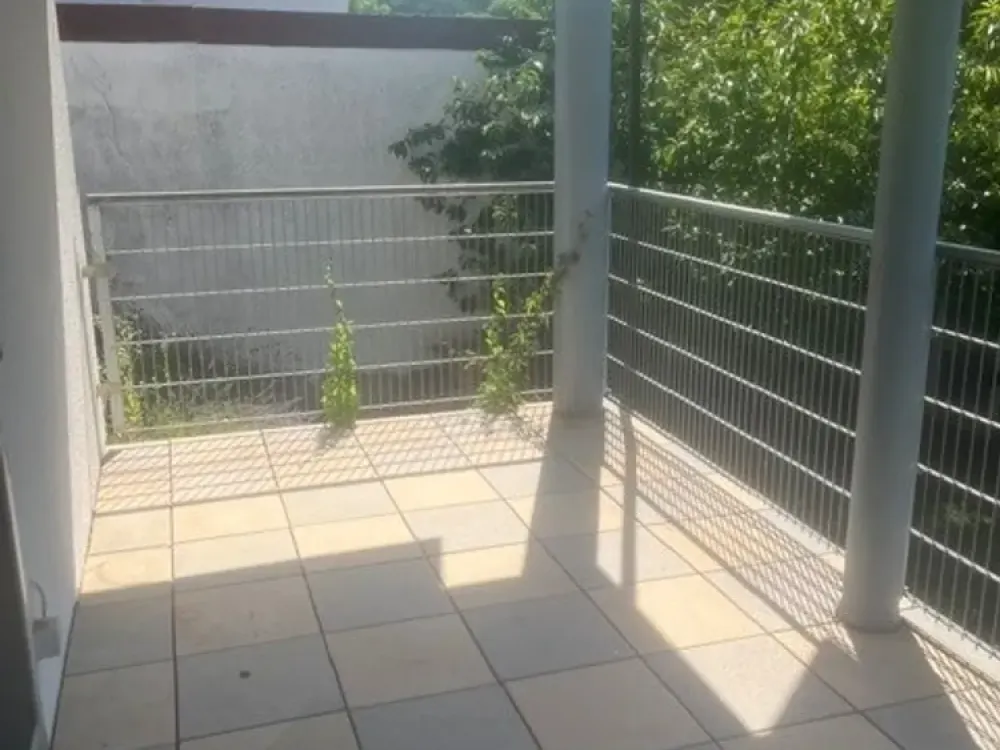 2‑Zimmer‑Wohnung mit Balkon, ideal für Singles oder Paare
