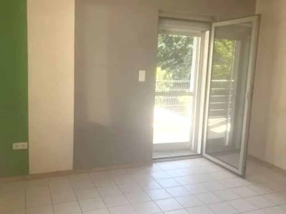 2‑Zimmer‑Wohnung mit Balkon, ideal für Singles oder Paare
