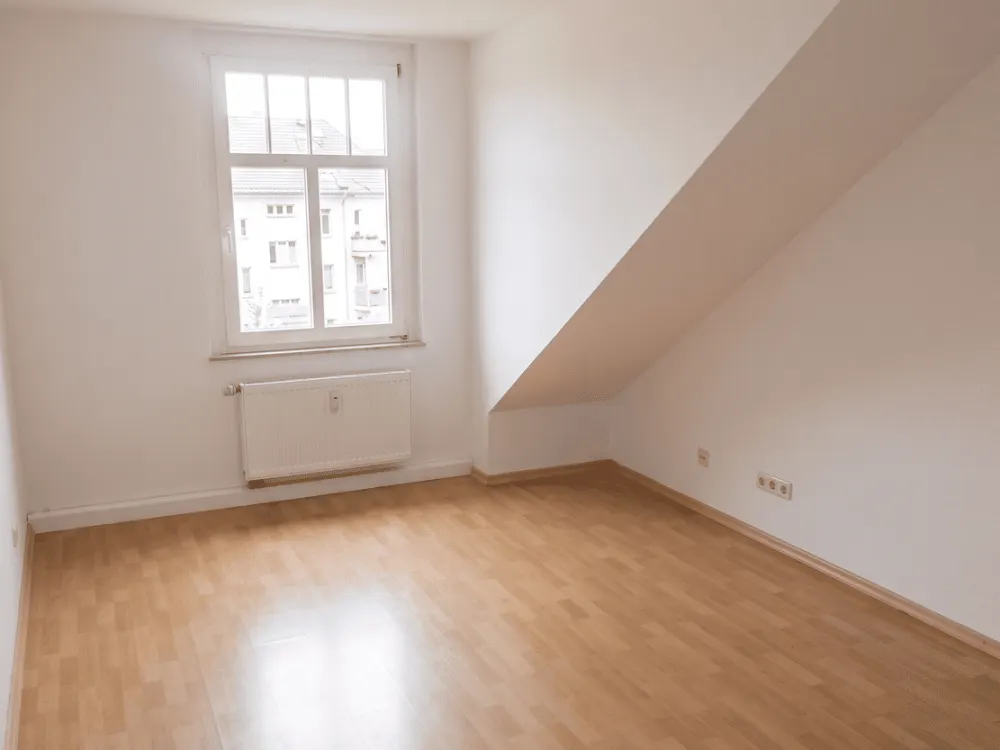 Charmante 2-Raum-Dachgeschosswohnung in Neulindenau