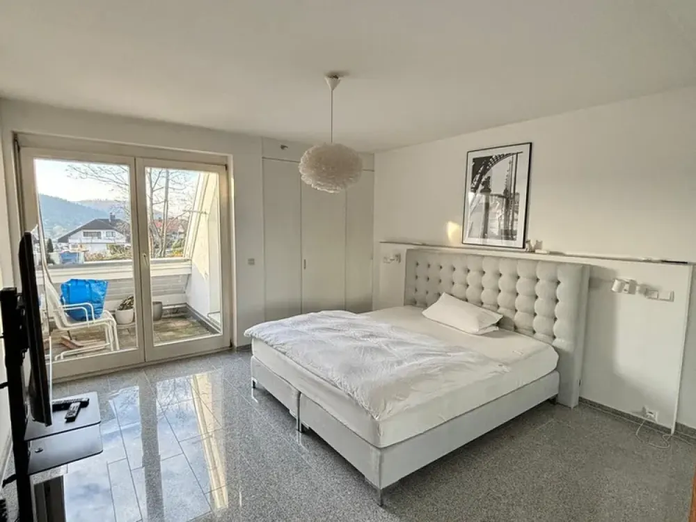 Viel Freiraum: 4-Zimmer-Wohnung in Pfinztal
