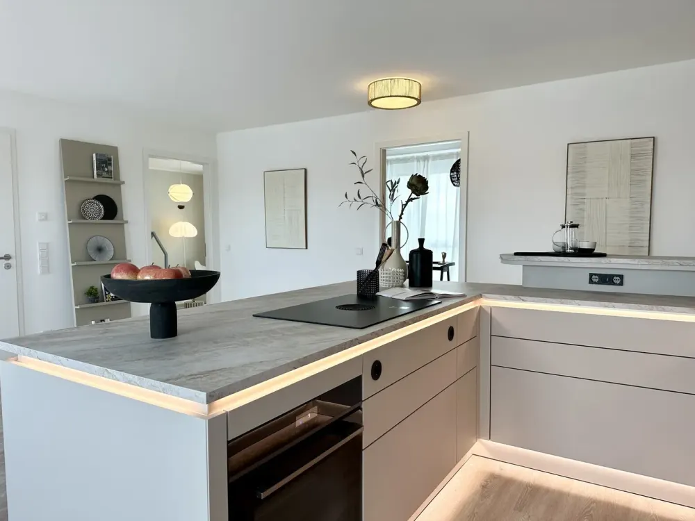 Viel Platz für Familie, Homeoffice und Alltag.