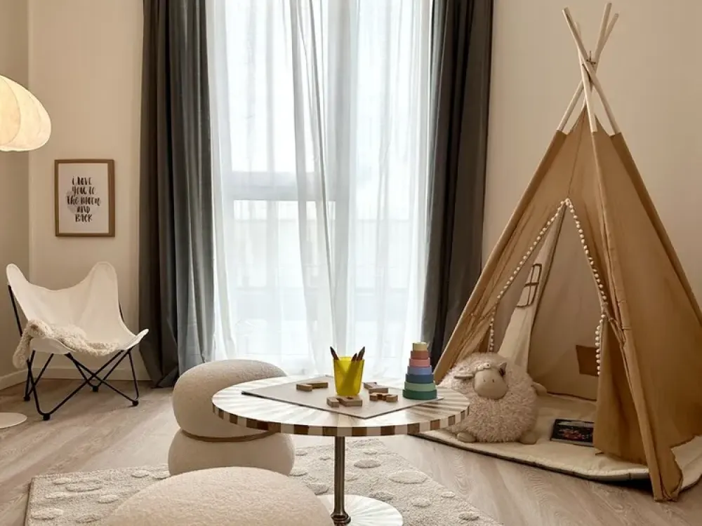 Viel Platz für Familie, Homeoffice und Alltag.