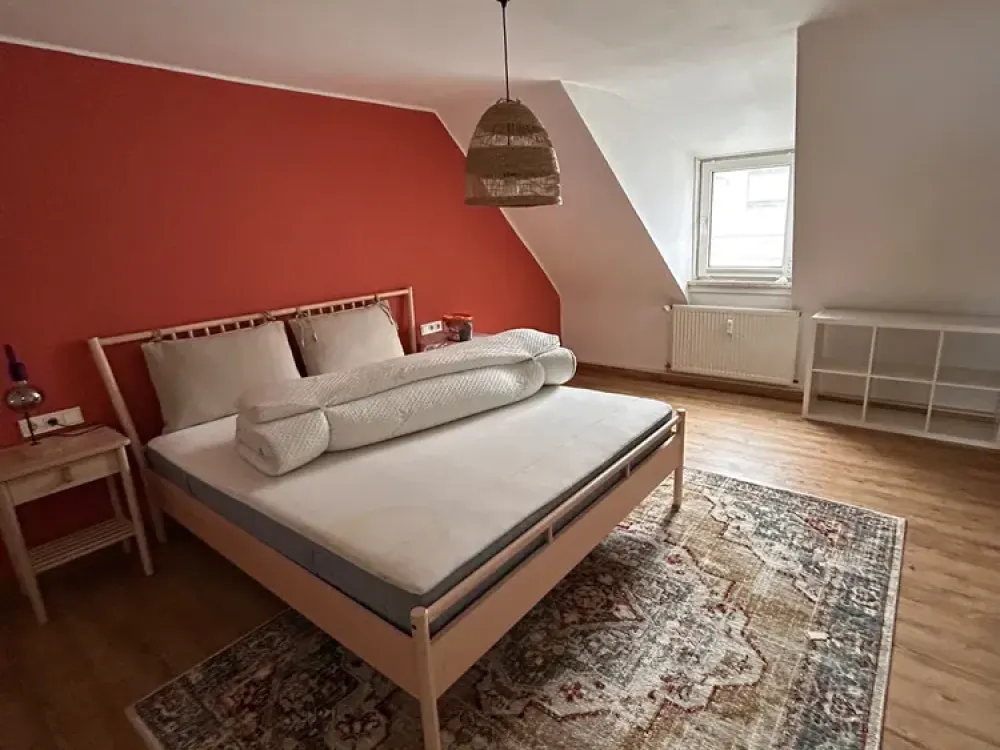 Schöne Dachgeschosswohnung im Herzen von Saarbrücken(Whg.3)