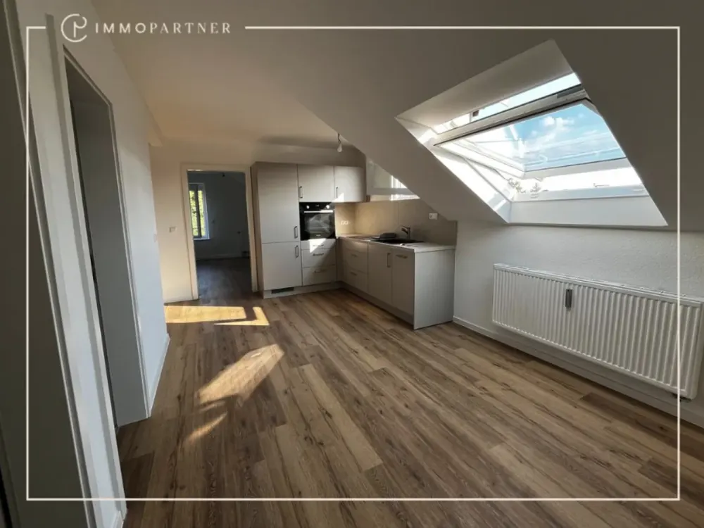 Hochwertig sanierte Wohnung mit offener Einbauküche