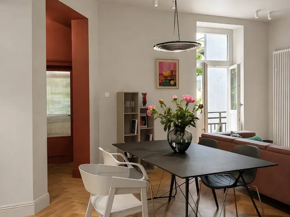 Stilvolle Designwohnung mit Balkon im Nordend, 3-Zimmer, vollmöbliert, Internet inklusive
