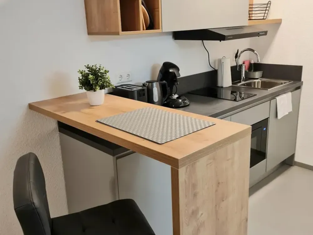 Modernes All-Inclusive-Wohnen im neuen, vollmöblierten, stufenlosen Penthouse-Apartment