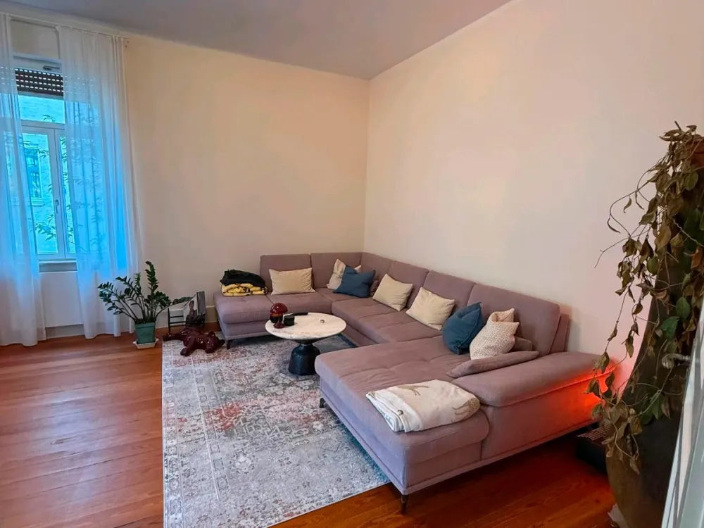 2,5 Zimmer Altbau Wohnung im Stuttgarter Süden