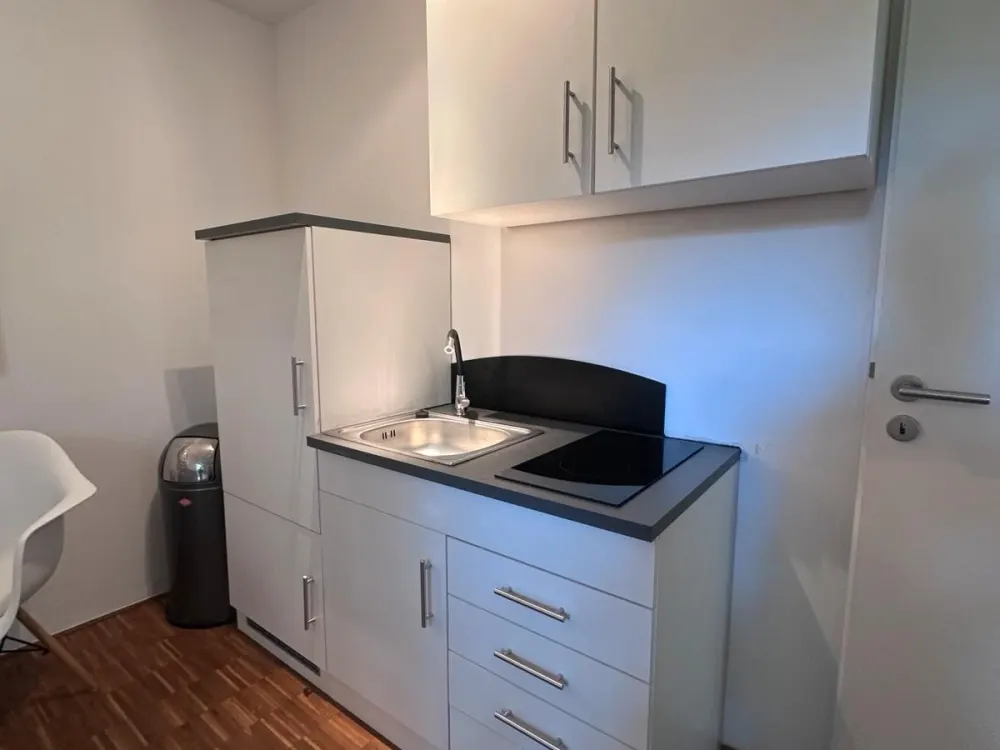 Möblierte 2 Zimmer Einliegerwohnung