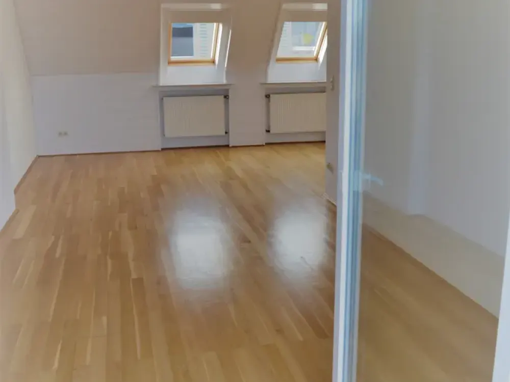 Preiswerte, gepflegte 3-Zimmer-DG-Wohnung mit Balkon in Waltrop Stadtmitte