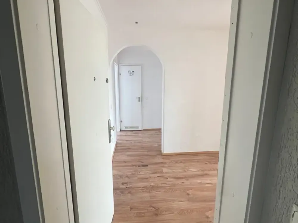 [LIS-10082] Helle 3-Zimmer-Wohnung mit Balkon in Köln-Weiden