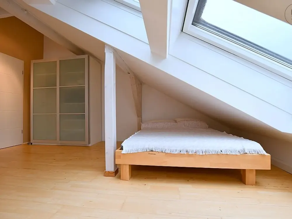 Schöne, modern möblierte Wohnung in Sindelfingen, fußläufig zur Daimler AG