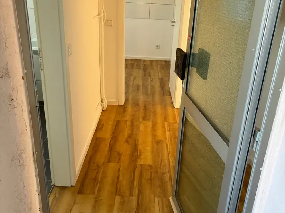 !!!1600/47202/121 Helle 2-Zimmer-Wohnung im 4.OG in Neuss mit Ausblick!!!