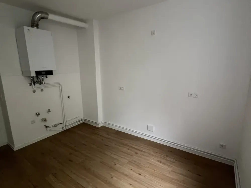 Charmante 2-Zimmer-Wohnung mit Balkon in bester Lage von Hannover-Mitte
