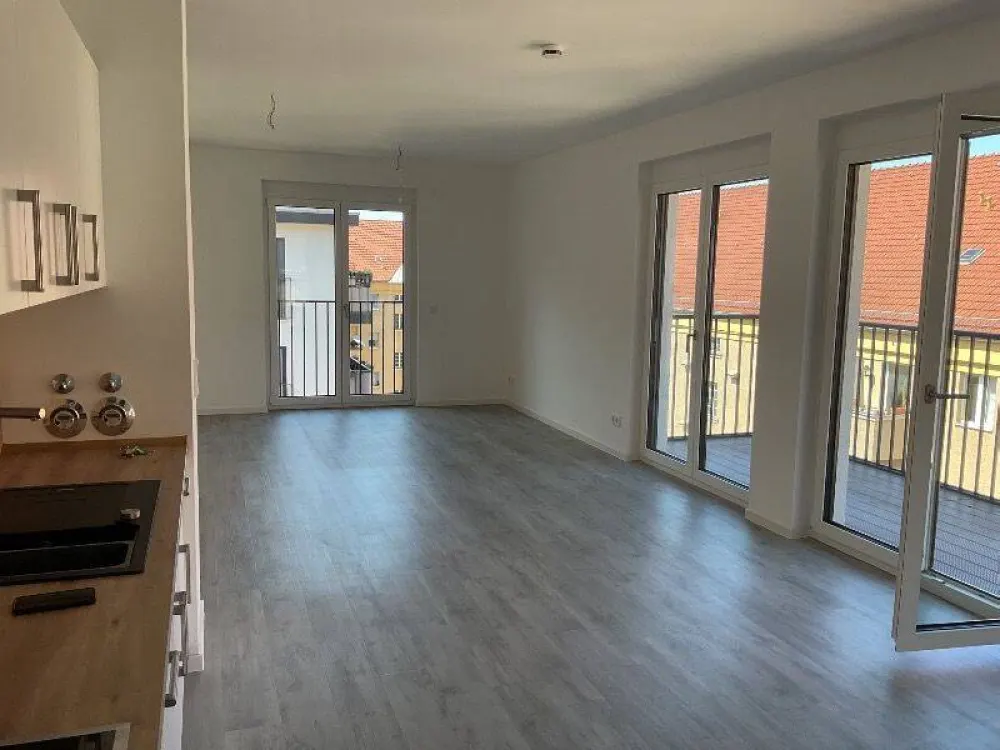 **Neubau-Schmuckstück - modern, EBK, ruhig und zentral**
