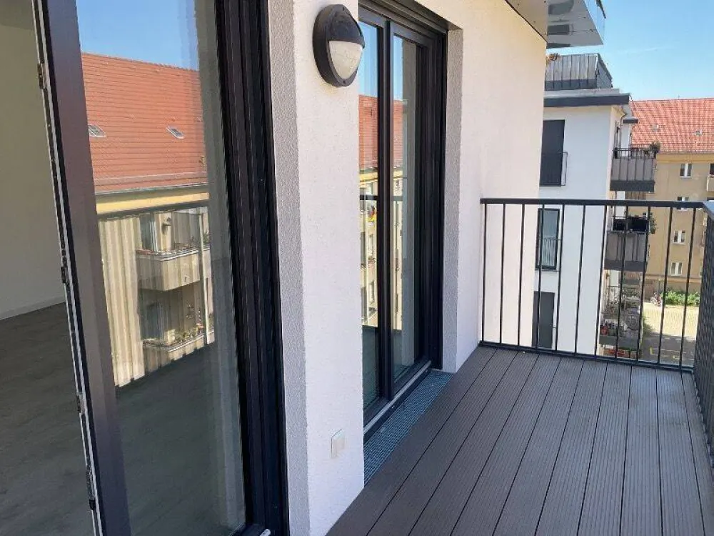 **Neubau-Schmuckstück - modern, EBK, ruhig und zentral**