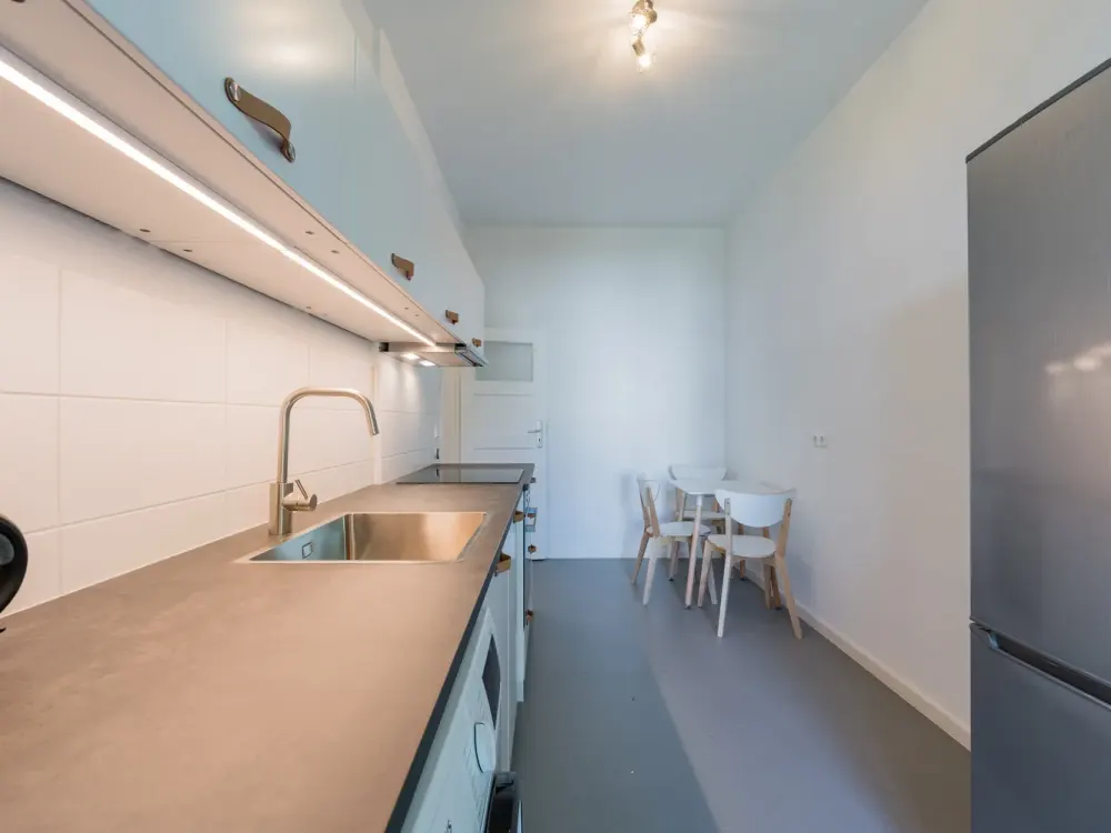 From 1.10.26 - Spacious 2-Room Apartment Opposite Anton Saefkow Park