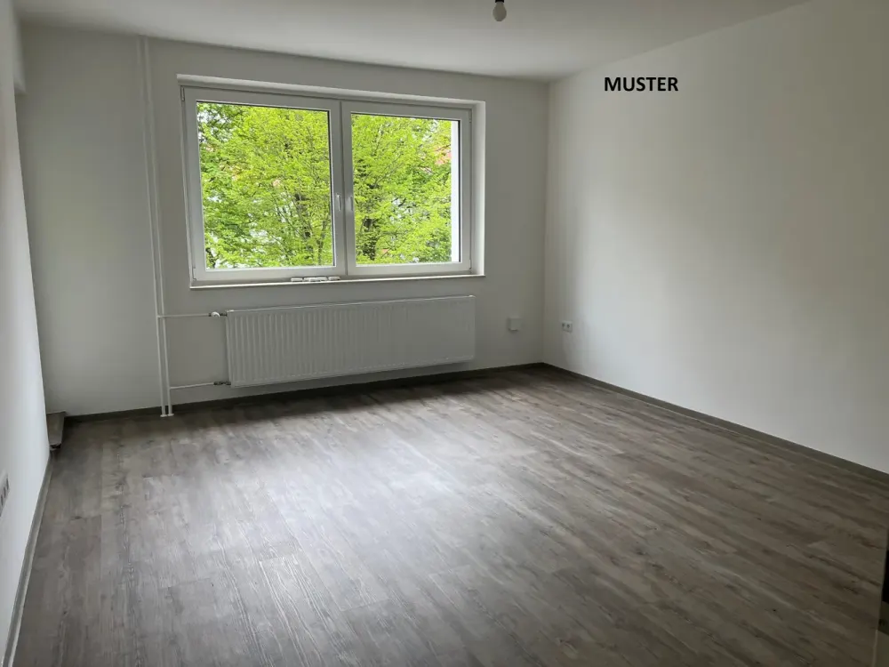 Schöne Wohnung: 3-Zimmer-Wohnung ab Oktober