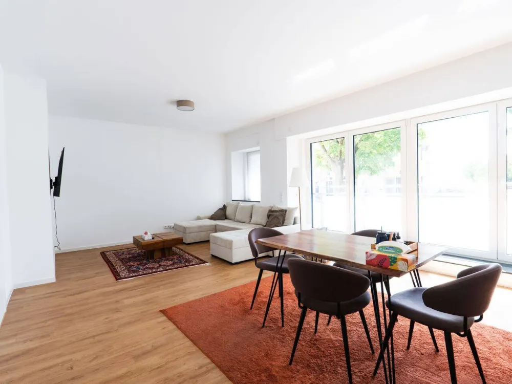 Helle 2-Zimmer-Gartenwohnung in Mögeldorf, 2024 kernsaniert inkl. Einbauküche