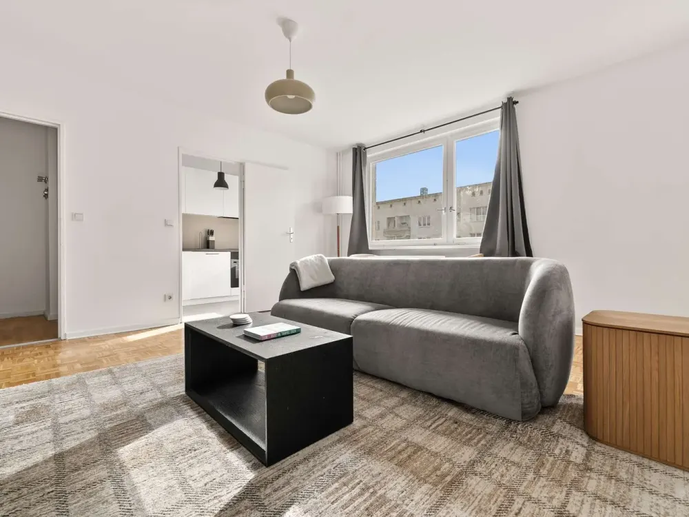 Charmante 2-Zimmer Wohnung in Wilmersdorf- voll möbliert