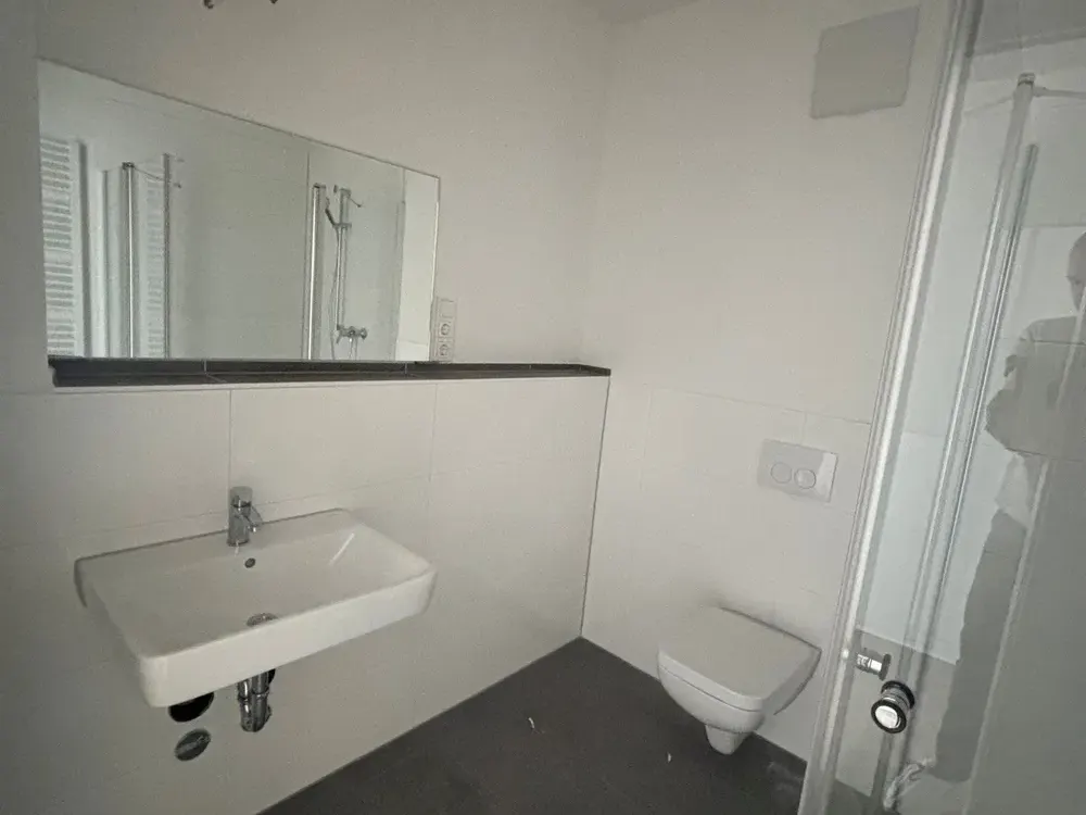 bezugsfertiger Neubau, Appartement mit Balkon, barrierearm