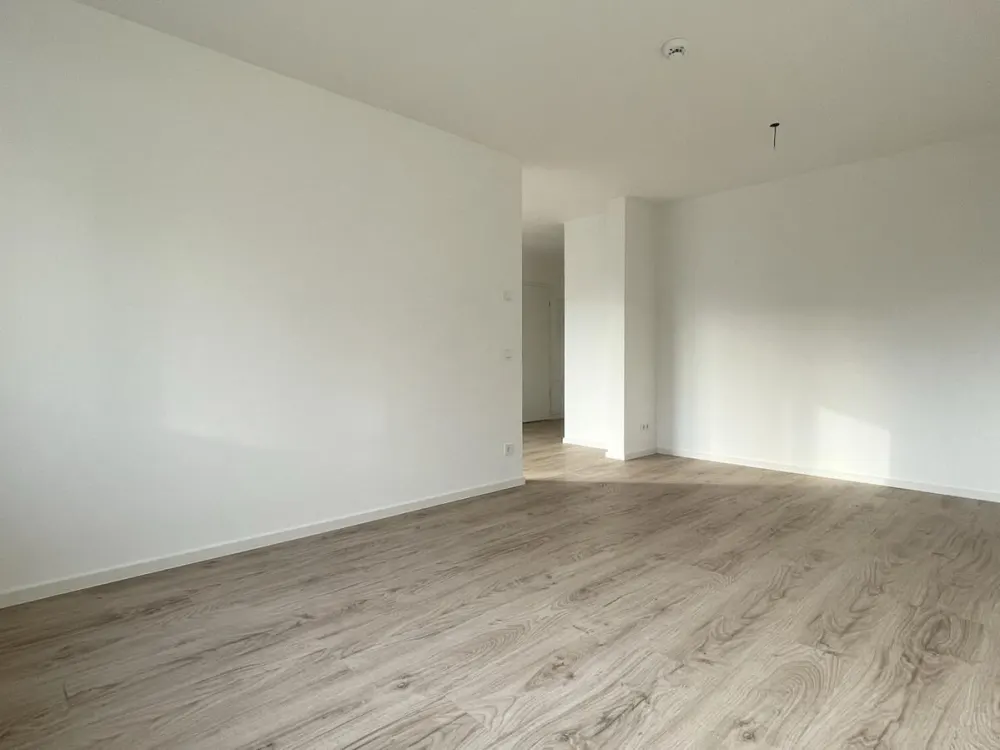 Moderne Etagenwohnung zur Miete mit Balkon in Dresden Neustadt - Wentzel Dr.