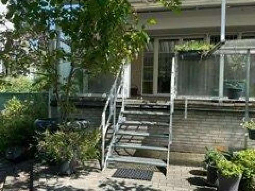3 Zi.Wohnung, mit Garten, Terrassen, Wintergarten, Wohnkü., EBK