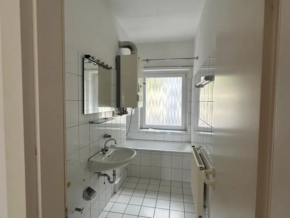 Wohnen mit Charakter: 2-Zimmer-Wohnung in Raderberg