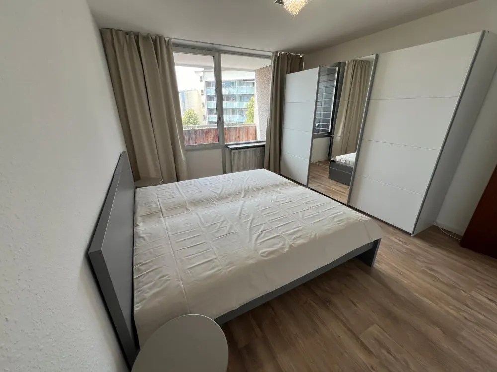 Attraktive, voll möblierte morderne 2-Zimmer-Wohnung