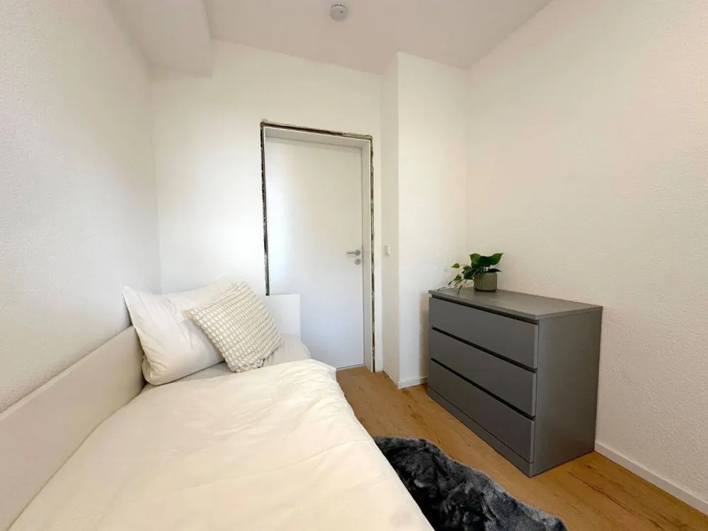 ?? Möbliertes Zimmer frei in moderner Frauen-WG - Robert-Dißmann-Straße 8, Frankfurt am Main!